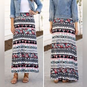 American Rag Cie Maxi Skirt WMN M Boho Aztec Floral Stretch Pull On Made In USA